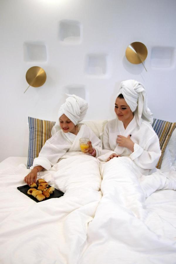 Narcissus Luxury Suites Naxos City 外观 照片