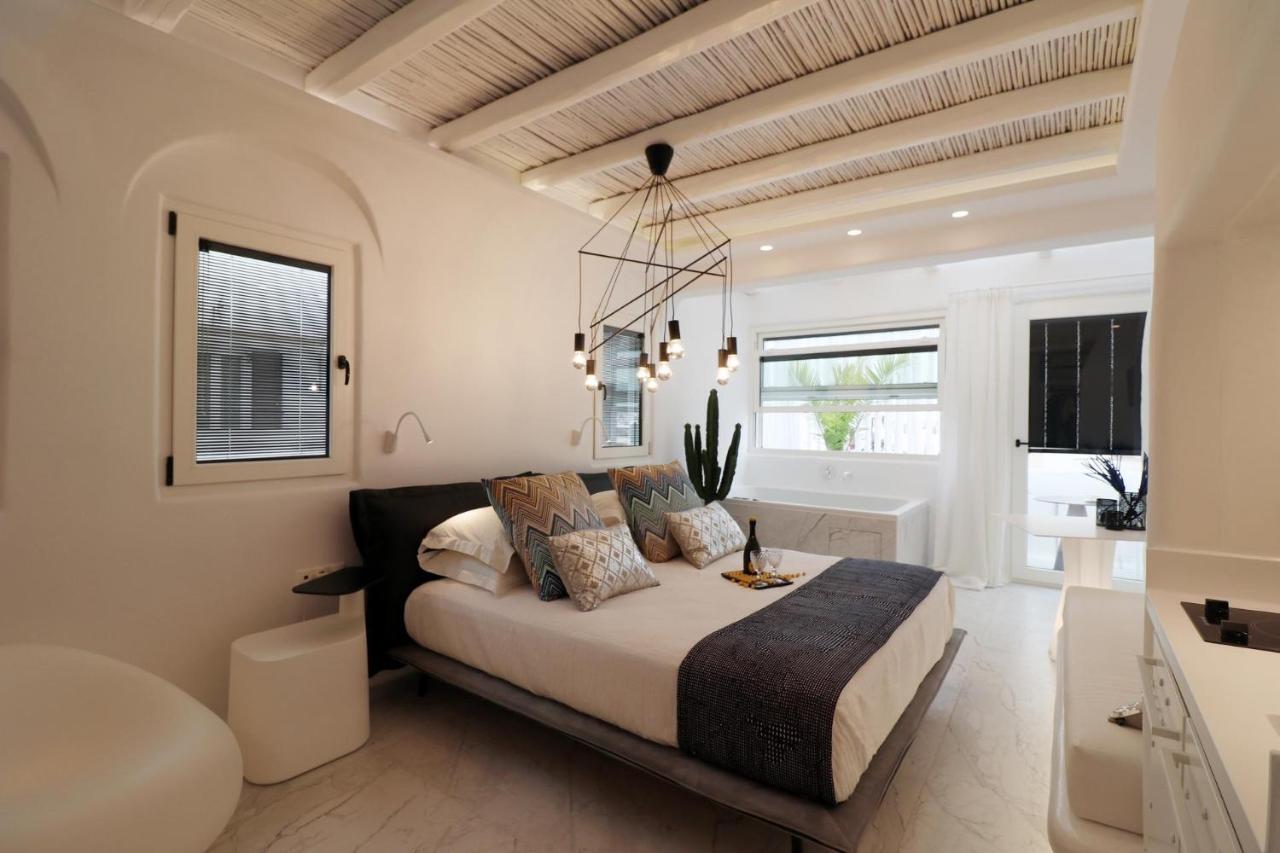 Narcissus Luxury Suites Naxos City 外观 照片